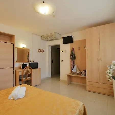 Hotel Jonni *